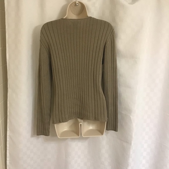 banana Republic sweater - Picture 2 of 3